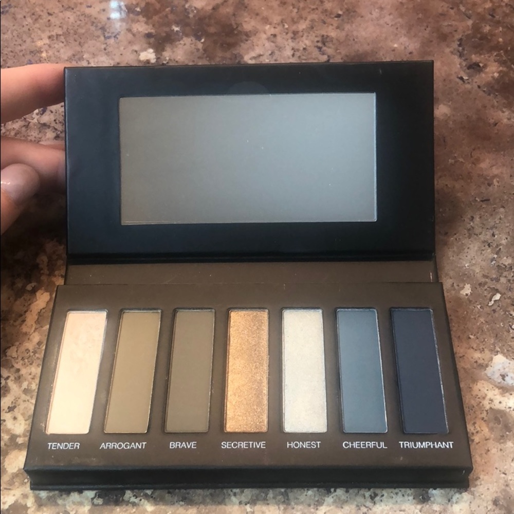 Younique Addition 4